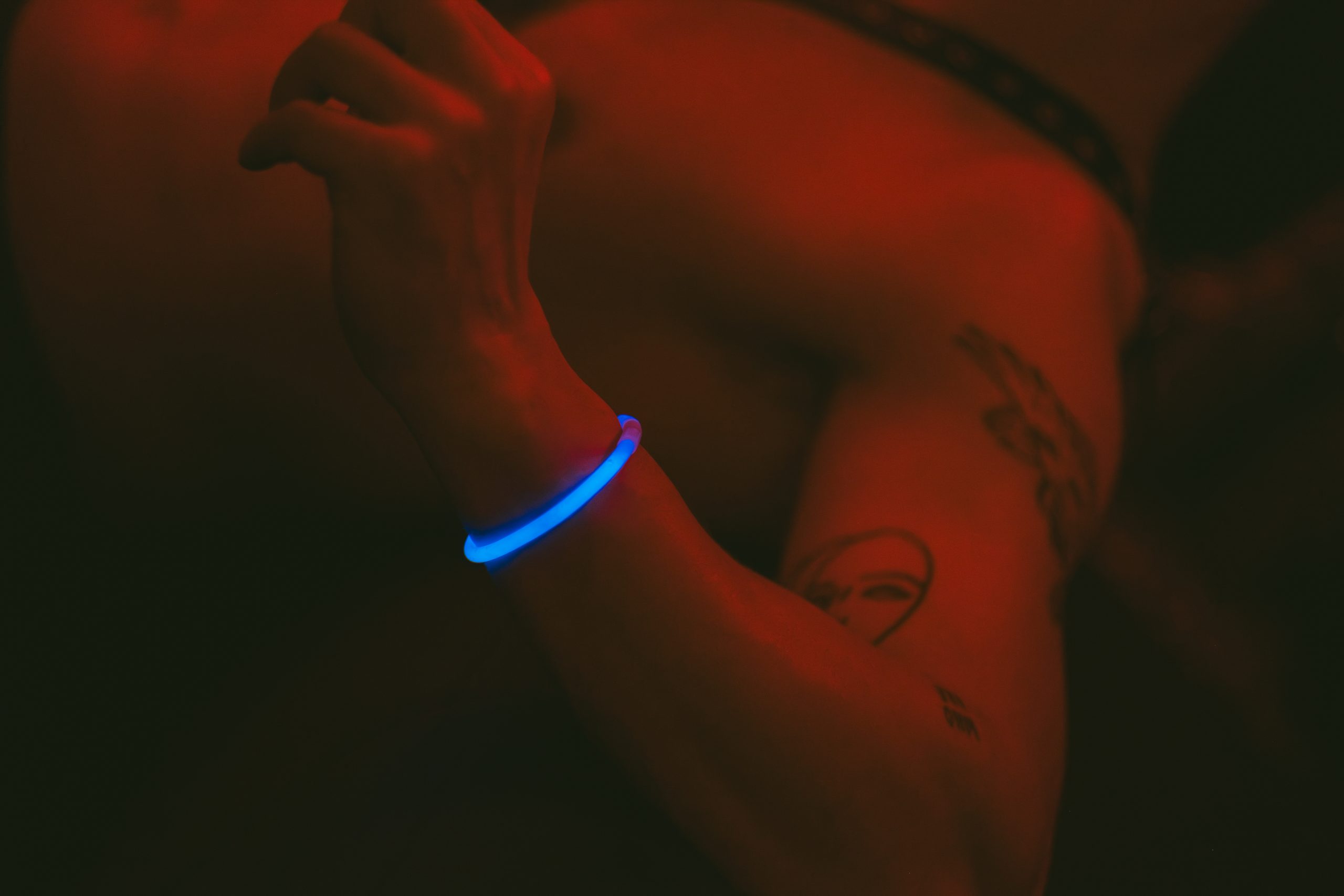 ¿Tienes «miedo» a decir NO? Desmitificando las pulseras rojas.