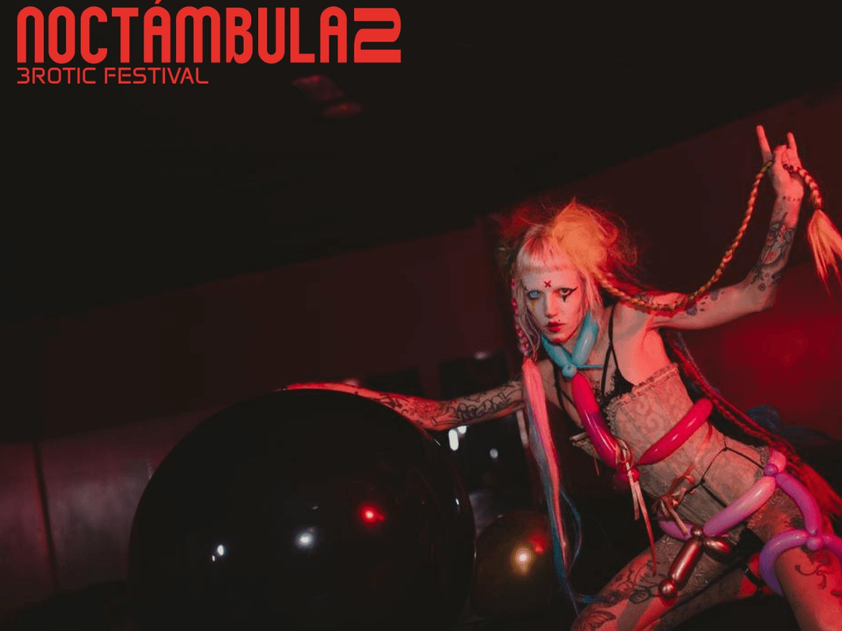 Instalación artística en Noctámbula Erotic Festival Barcelona
